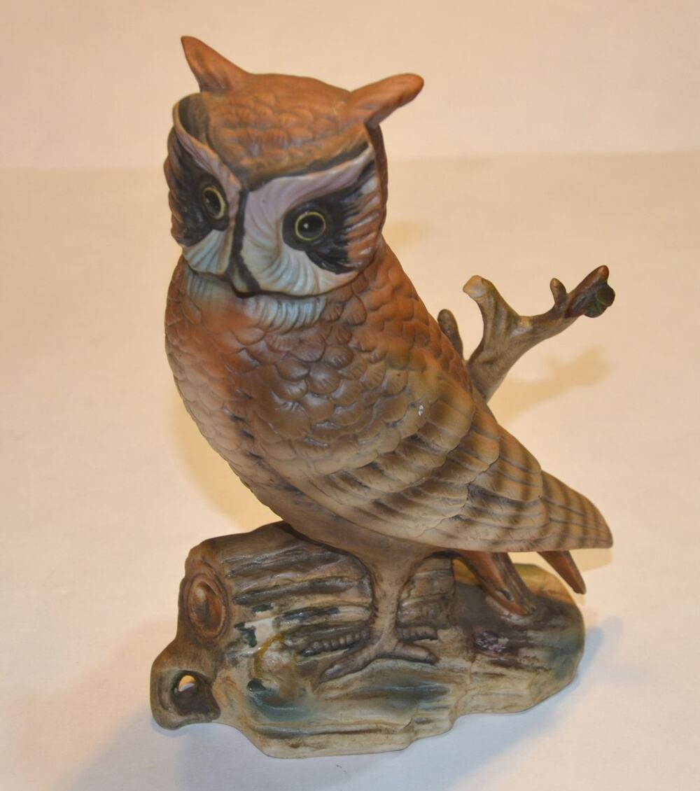 Signed Royal Crown Hand Painted Porcelain Owl Bird Figurine Japan vintage
